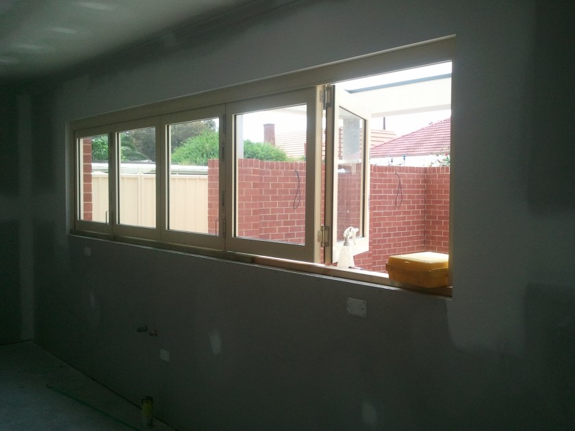 Primrose aluminium bifold window. Commercial framing.
